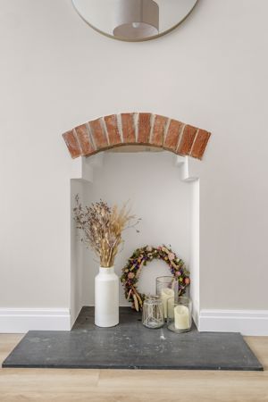 Photo 32- click for photo gallery